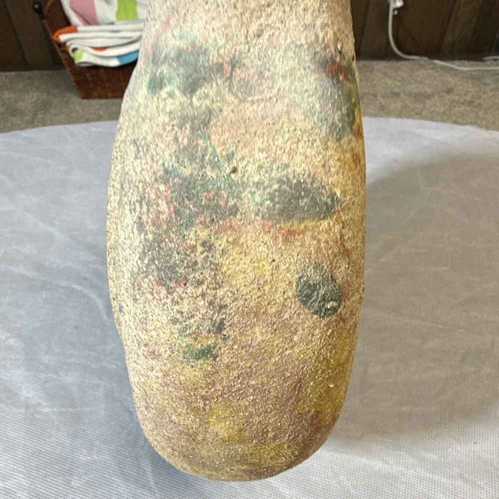Mexico Art Pottery Textured Clay Vase Beige Red Green Impressed Backstamp